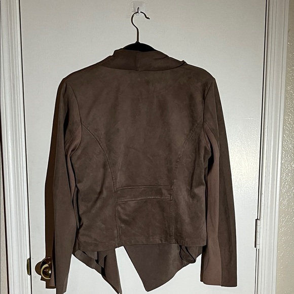 Vigoss Size L Chocolate Brown Suede Asymmetrical Zip Jacket - Picture 3 of 6
